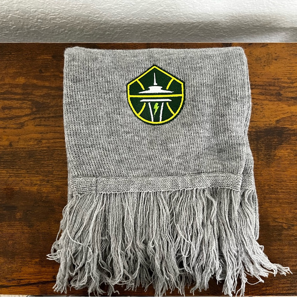 WNBA Seattle Storm Scarf 🧣🏀